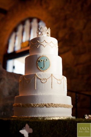 Wedding Cakes in San Diego by Sumi's Oven